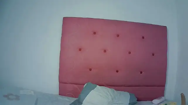 Mia_Suarez7 live cam preview