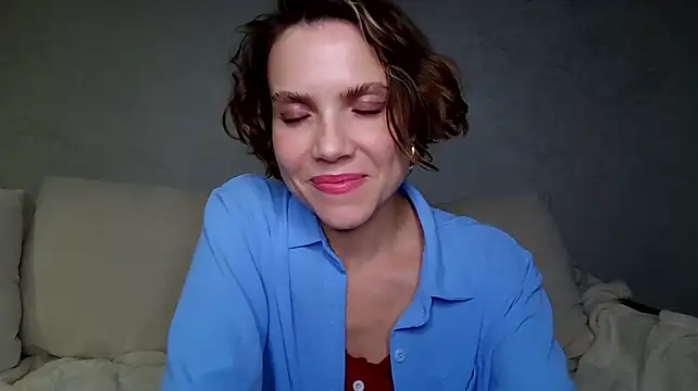 NatalieMoses live cam room