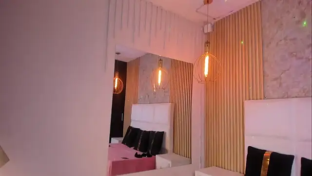 Tinny_GoddessHL