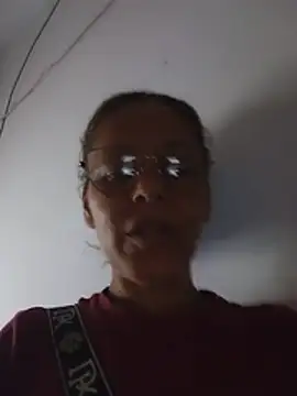 Britany_G live cam preview