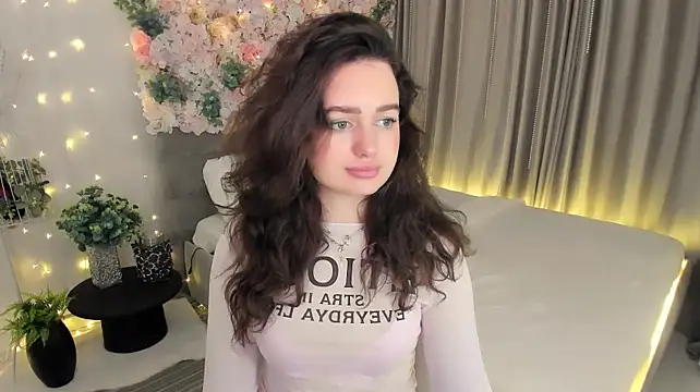 MiracleCurly