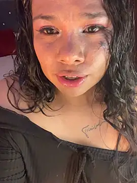 Rashell1_Queen