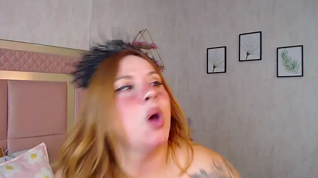 Paulette_roux