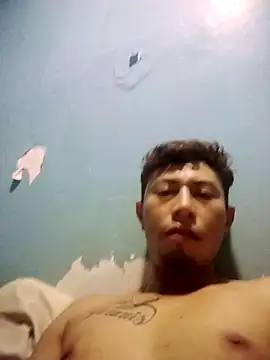 adanbenites1 webcam stripchat model stream image