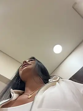 Elara_Luxe