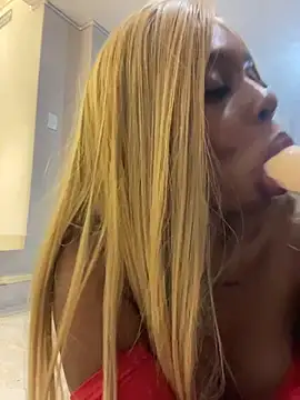 ALESSIAMONROE_CR