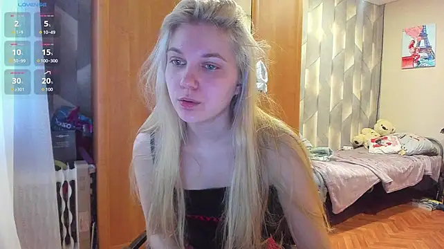 Tiny_Kiss