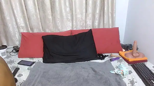 NaughtySisters