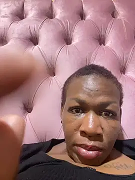 Nyamukamadi webcam stripchat model stream image