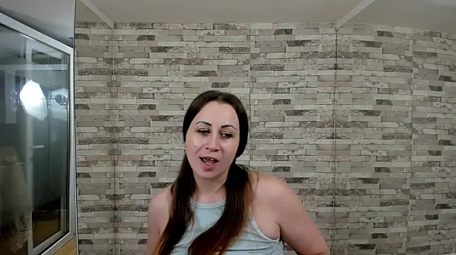 Aryanette live cam on StripChat