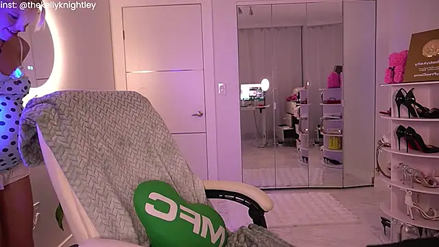 Ohbabykelly webcam