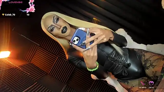 limitlessgoddes_mistress live cam on StripChat
