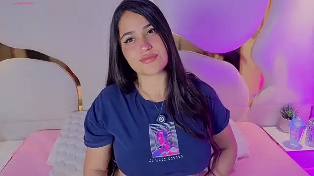 gabyjoness_ live cam on StripChat