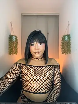 misstreslatin live Stripchat room