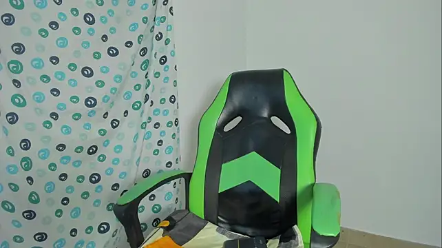 LilithLuxorr_