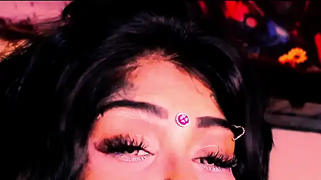 indian_dreamgirl webcam