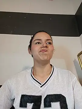Danni_shy webcam