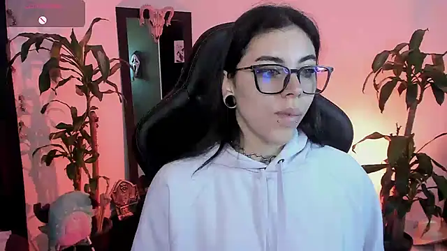 MissCharlottte_18