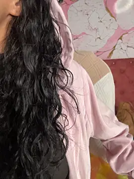 Sasha-firee live cam room