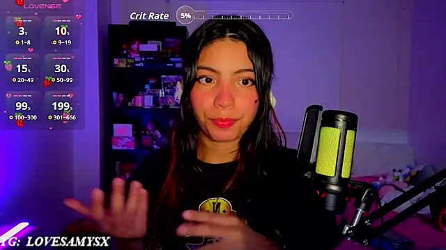 Lovelyamyy webcam stripchat model stream image