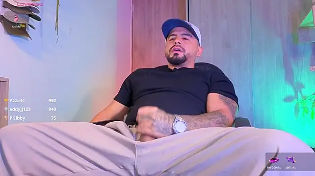 riky_11 live cam on StripChat