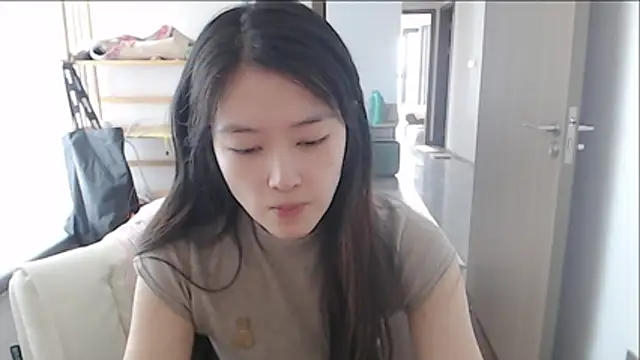 Mimi-cnbaby live cam on StripChat
