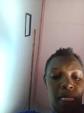 Petite_Lola8 live cam preview