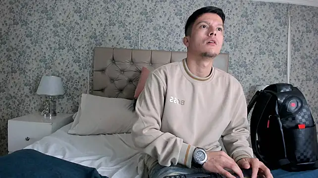 MaicolWatson live cam preview