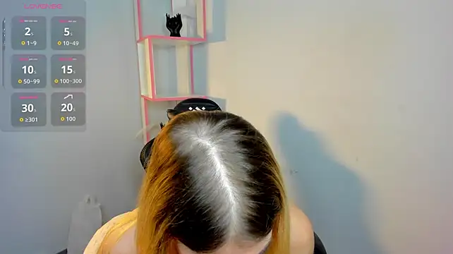 Leyla_Moore_