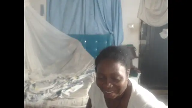 rachelexoticgirl live cam on StripChat