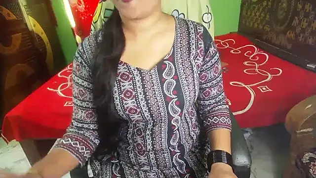 BengaliQueenStar