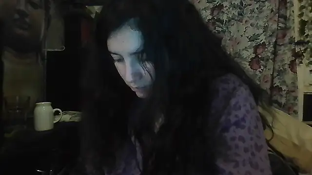 creepyh0e_