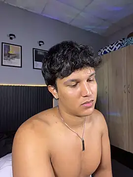 Leo_Savage_