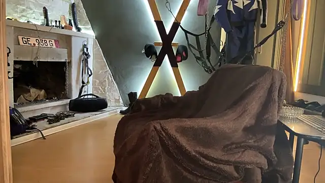 GabbondKinky