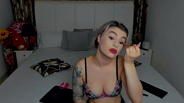 RaisaHot