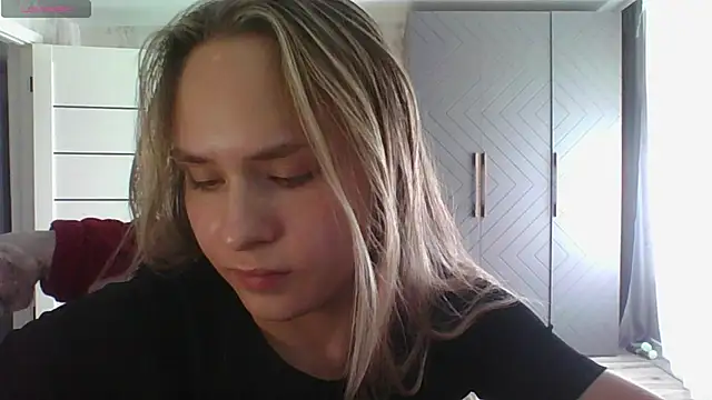 Annie_Cohn