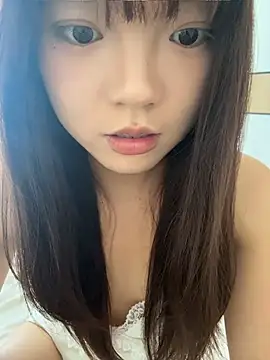 Youbaby-Love webcam stripchat model stream image