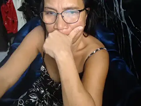 ASIANDOLLY4U69