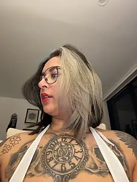 Rae_Lil_White