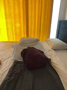 Honeylust26