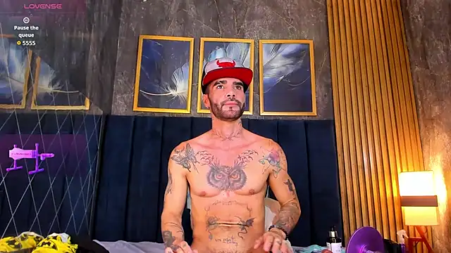 Lancelot_Benwick live cam on StripChat