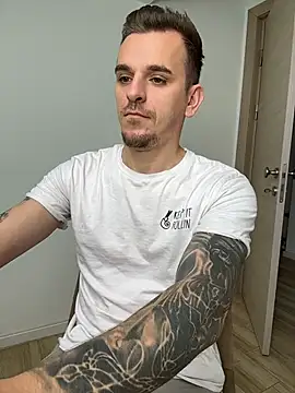 Huge_cock22cm