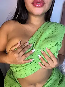 shara_queen1 webcam stripchat model stream image