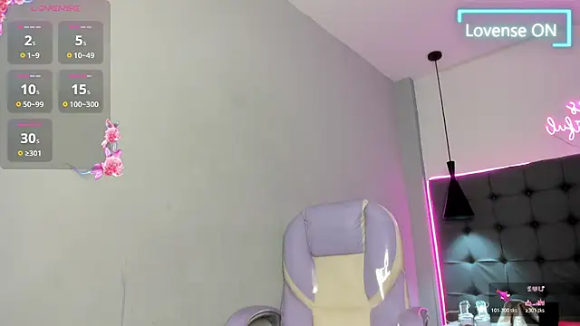 scarletcherry18