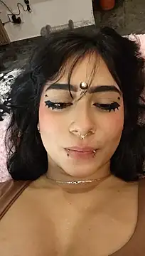 Sarah_Lark-