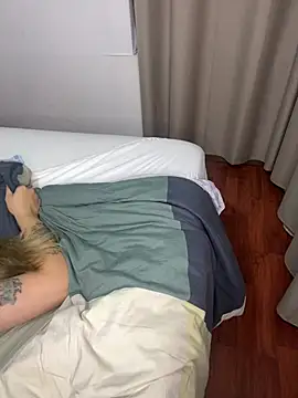 LexineMinx webcam