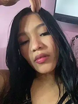 laura_v19