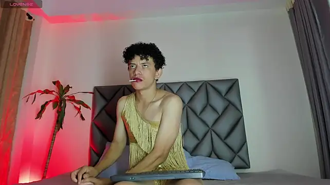 Danteluxx_