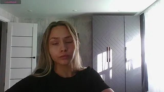 Annie_Cohn