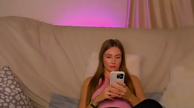 EllyColins